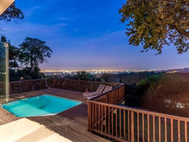 House for sale in Cape Town, Western Cape