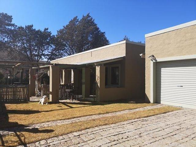 House for sale in Graaff Reinet, Eastern Cape