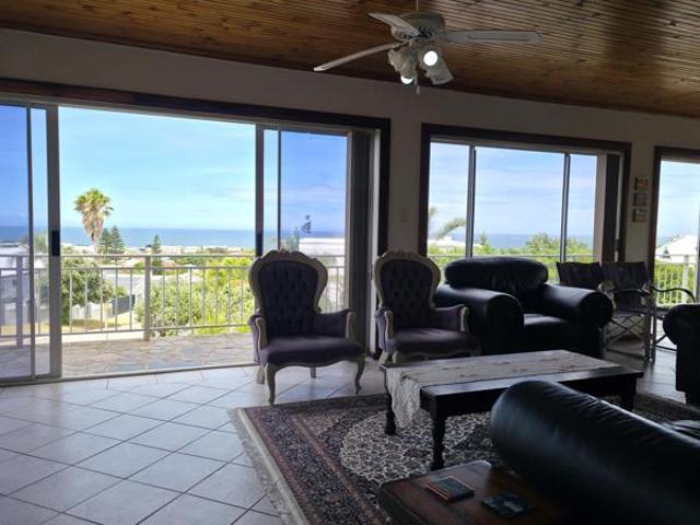House for sale in Cape St Francis, Eastern Cape