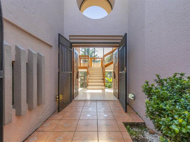 House for sale in Johannesburg, North & Sandton