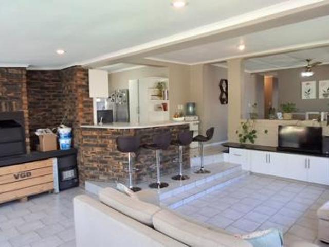 House for sale in Durbanville, Western Cape