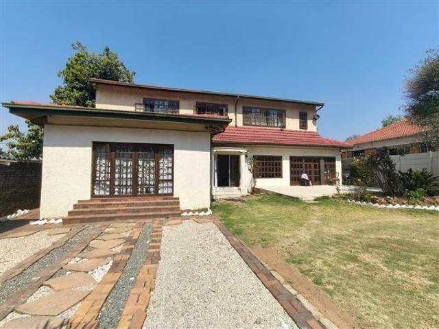 House for rent in Vosloorus, Gauteng
