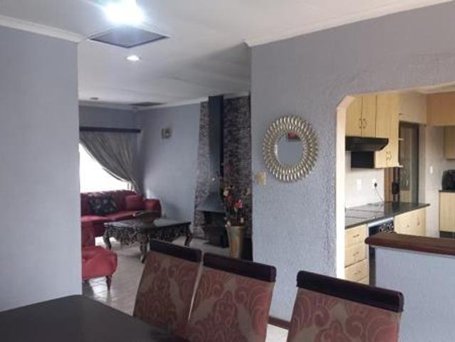House for rent in Vosloorus, Gauteng
