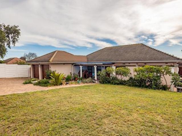 House for sale in Cape Town, Western Cape