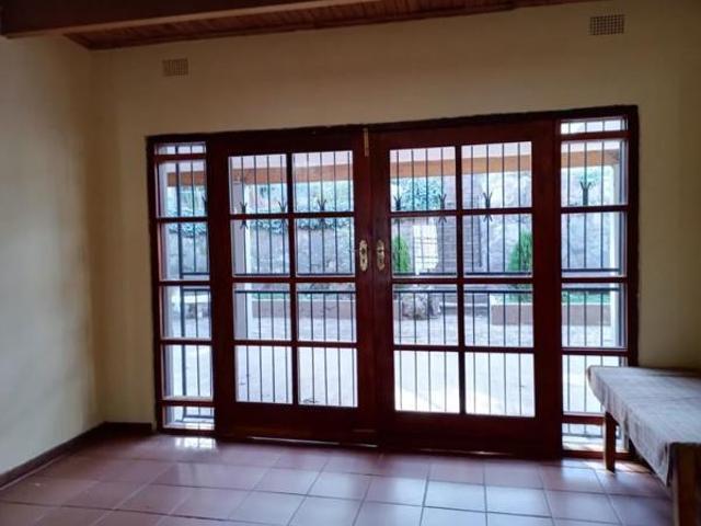 House for rent in Vosloorus, Gauteng