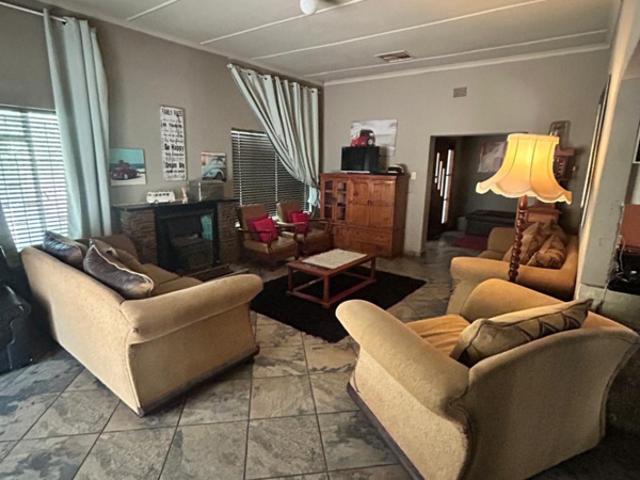 House for sale in Kgalagadi, Northern Cape