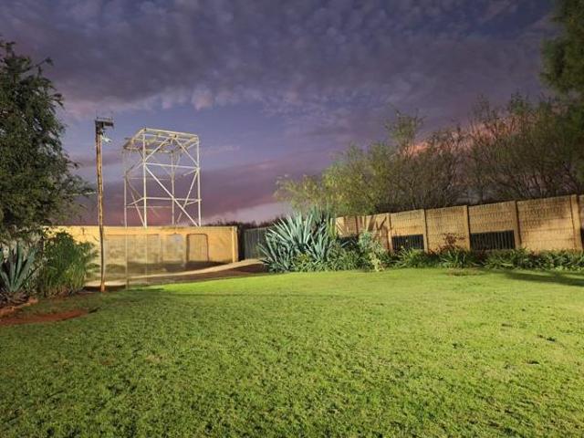 House for sale in Kgalagadi, Northern Cape