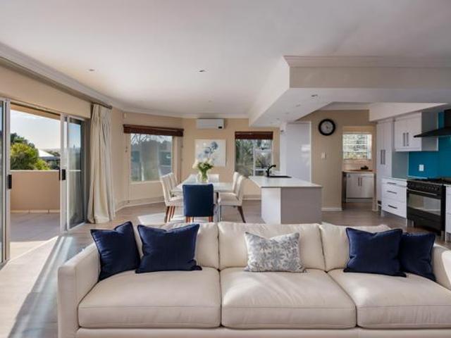 House for sale in Cape Town, Western Cape
