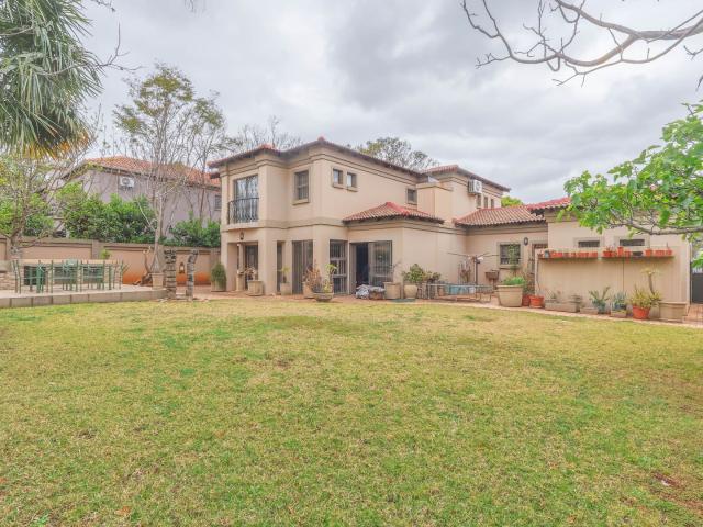 House for sale in Waterkloof, Gauteng