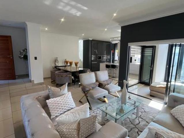 House for rent in Waterkloof, Gauteng