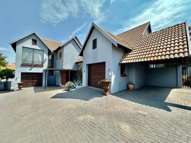 House for sale in Waterkloof, Gauteng