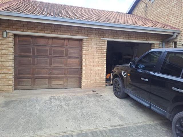 House for sale in Tlhabane, North West
