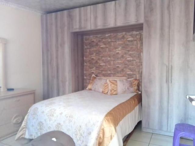 House for sale in Vosloorus, Gauteng