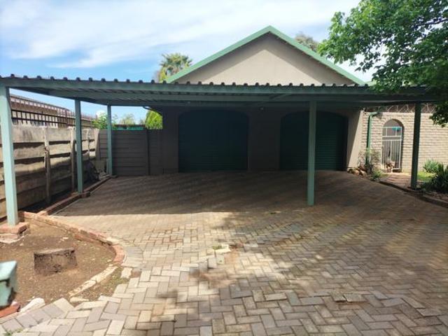House for sale in Dr Kenneth Kaunda, North West