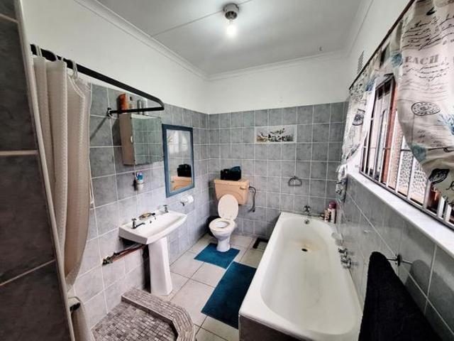 House for sale in Ugu District Municipality, Kwazulu-natal
