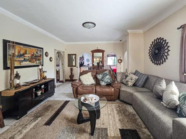 House for sale in Ugu District Municipality, Kwazulu-natal