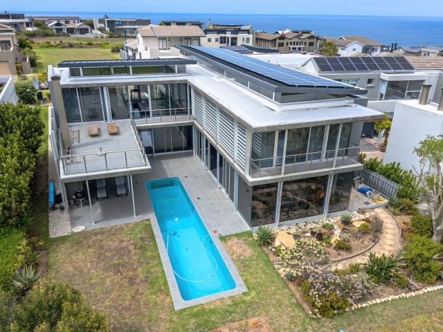 House for sale in Groot Brak Rivier, Western Cape