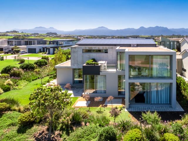 House for sale in Groot Brak Rivier, Western Cape