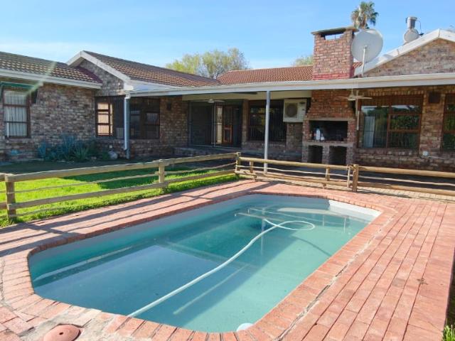 House for sale in Groot Brak Rivier, Western Cape