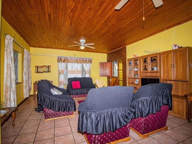 House for sale in Groot Brak Rivier, Western Cape