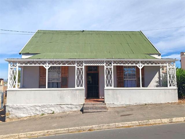 House for sale in Groot Brak Rivier, Western Cape