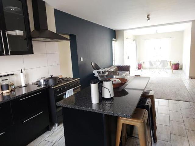 House for rent in Waterkloof, Gauteng