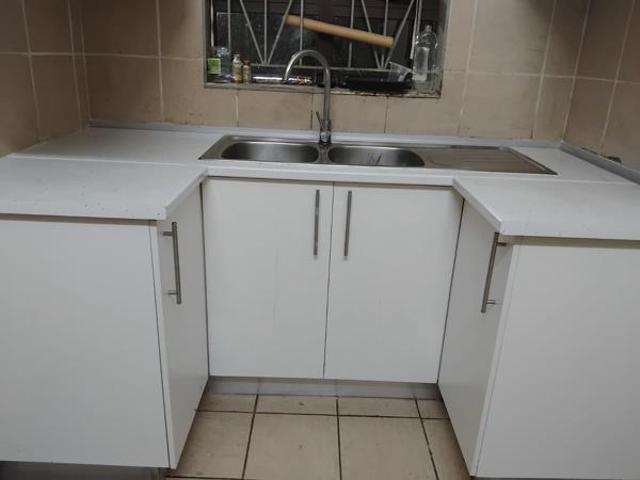 House for rent in Seaview, Kwazulu-natal