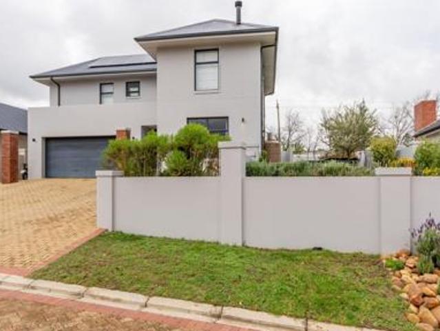 House for sale in Durbanville, Western Cape