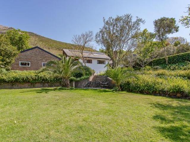 House for sale in Bergsig, Durbanville