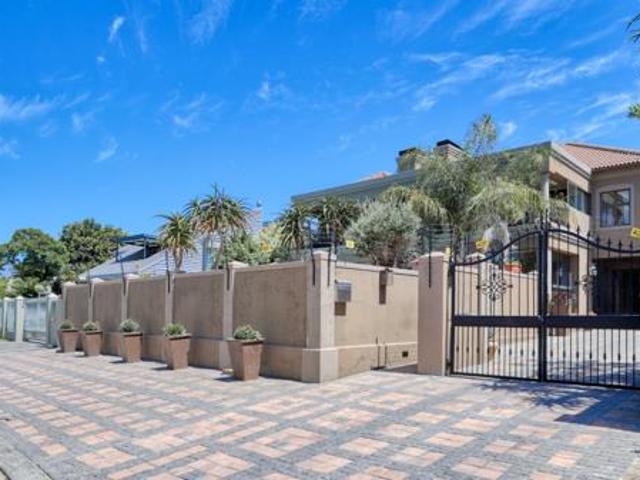 House for sale in Durbanville, Western Cape