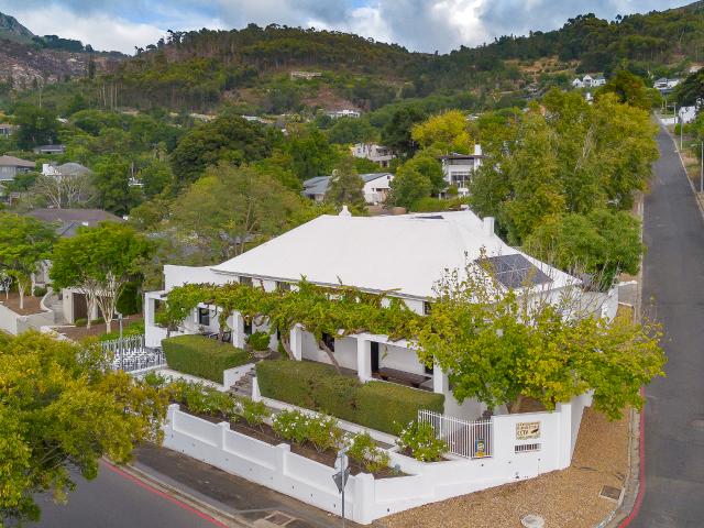 House for sale in Onverwacht, Western Cape
