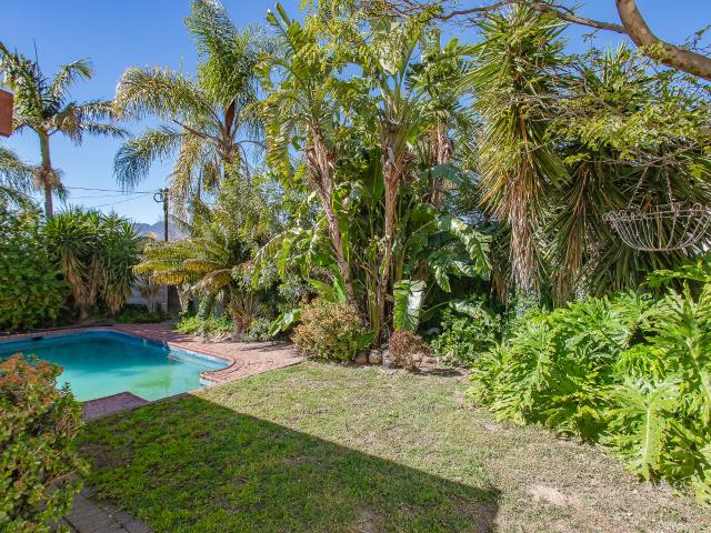 House for sale in Onverwacht, Western Cape