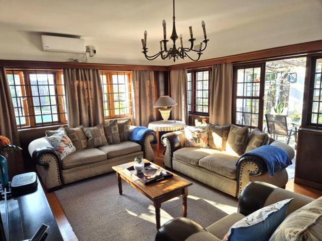 House for sale in Durbanville, Western Cape