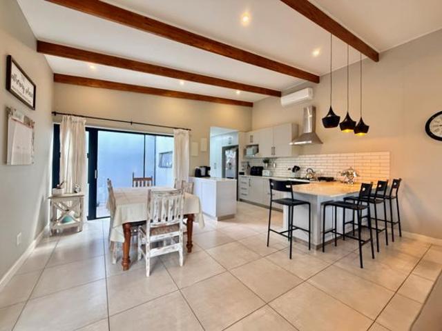 House for sale in Princess Grant, Kwazulu-natal