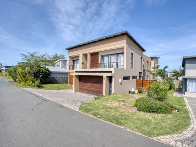 House for sale in Princess Grant, Kwazulu-natal