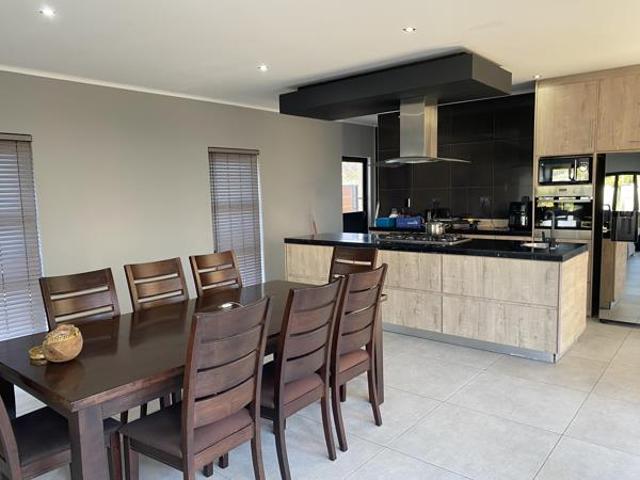House for sale in Princess Grant, Kwazulu-natal