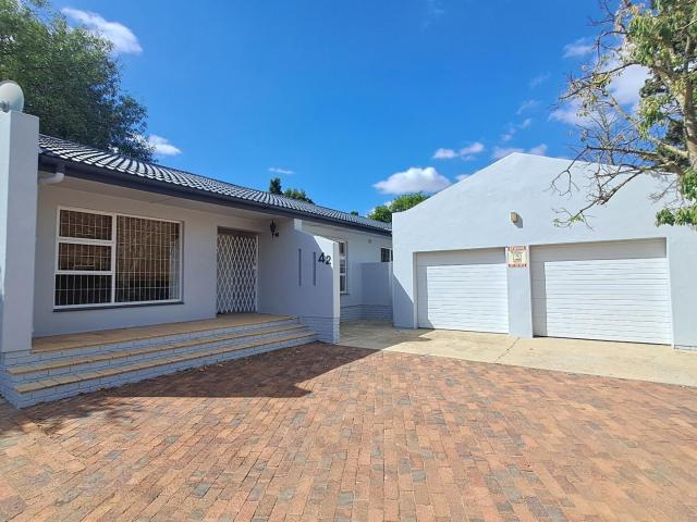 House for sale in West Coast, Riebeeck Valley