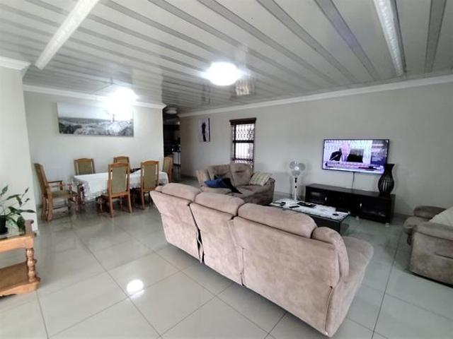House for sale in UMhlathuze Municipality, Kwazulu-natal