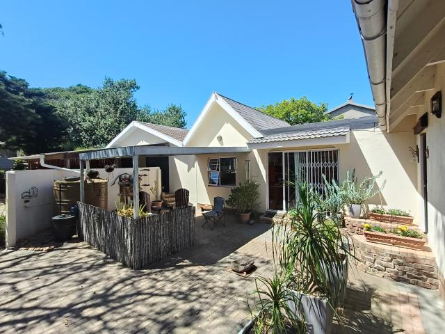 House for sale in Cape St Francis, Eastern Cape