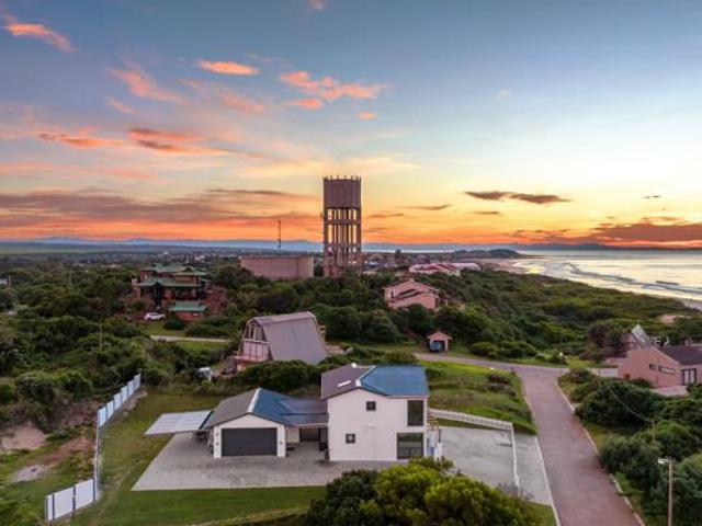 House for sale in Cape St Francis, Eastern Cape