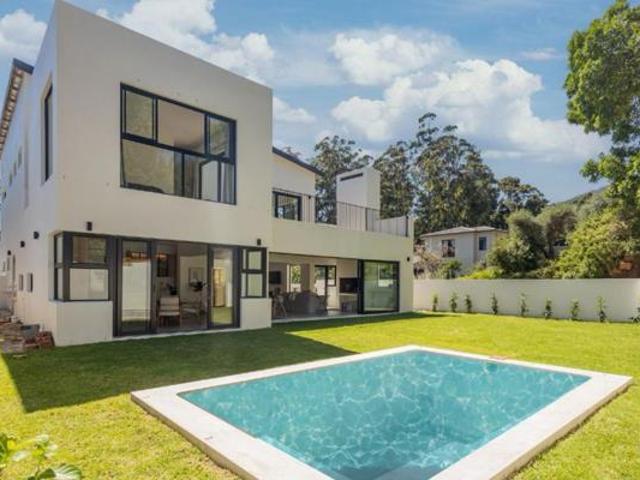 House for sale in Cape Town, Western Cape