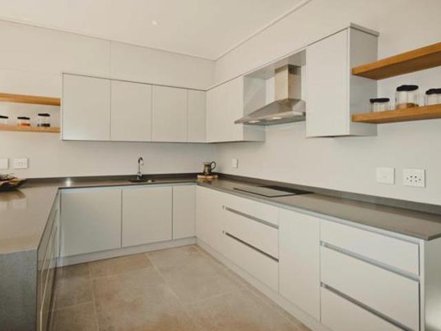 House for sale in Cape Town, Western Cape