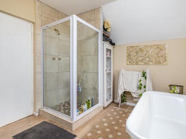 House for sale in Cape Town, Western Cape