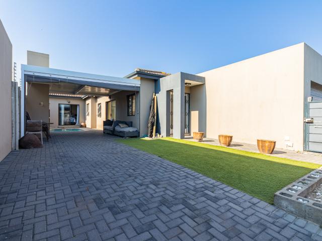 House for sale in Western Cape