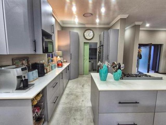House for sale in North West