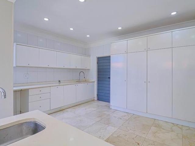 House for rent in North West