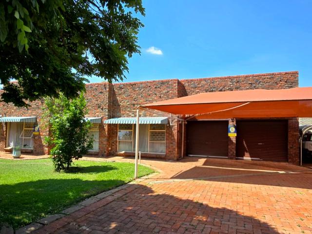 House for sale in Bloemfontein, Mangaung Metropolitan Municipality