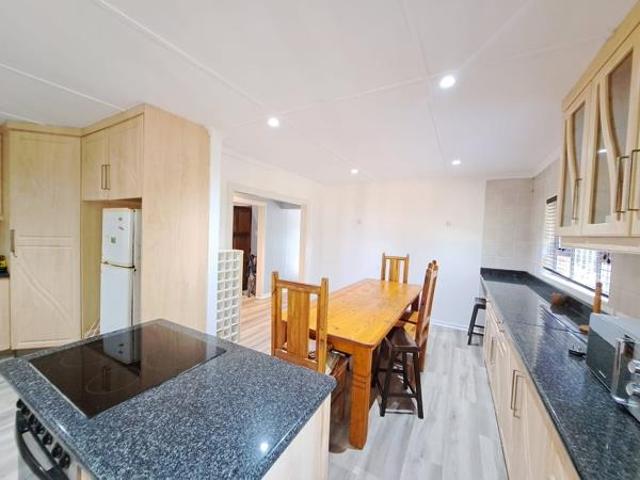 House for sale in Ugu District Municipality, Kwazulu-natal