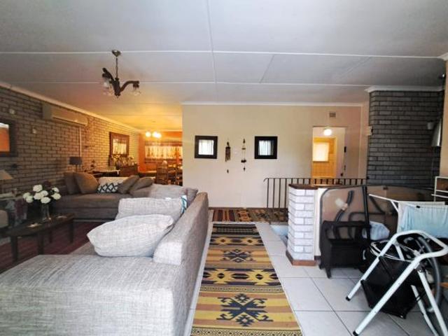 House for sale in Ugu District Municipality, Kwazulu-natal