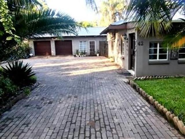 House for sale in Phalaborwa, Ba-Phalaborwa Local Municipality
